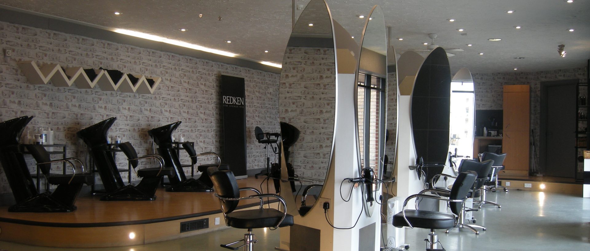 The Top Hair Salon For men & Women in Eastbourne