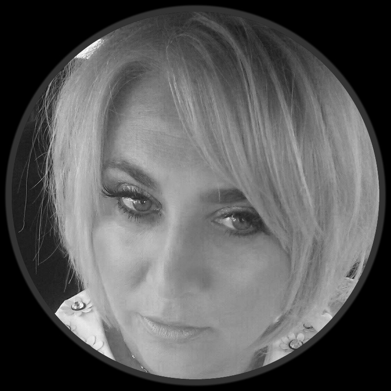 Sandy, Curly Hair Expert at Coco Hair Salon in Eastbourne