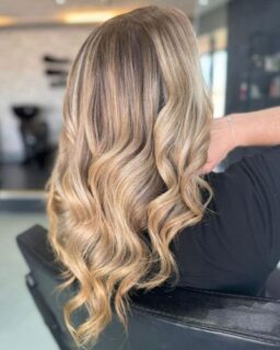 5 Ways To Repair Your Hair After Summer