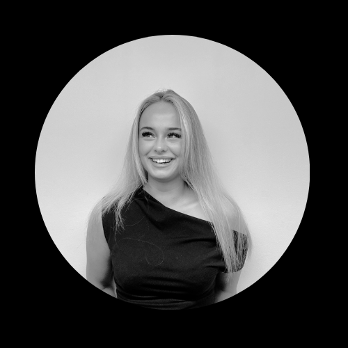 Saxone Senior Stylist at Coco Hair Salon in Eastbourne